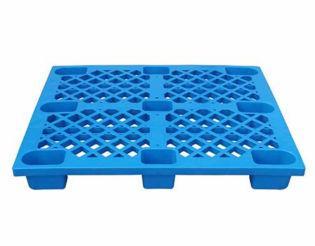 塑料托盤如何選購(gòu)及使用注意事項(xiàng)