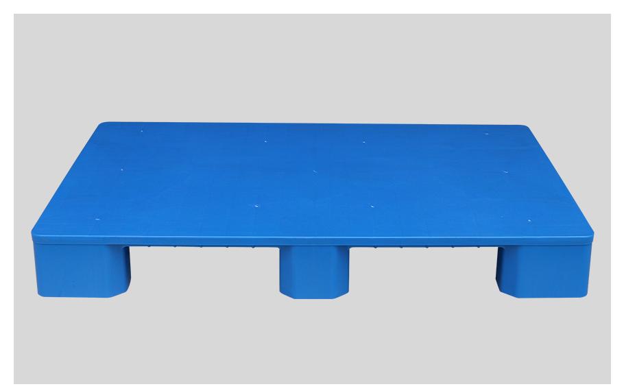 九腳塑料托盤的優(yōu)勢(shì)有哪些？